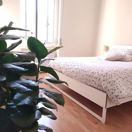 2 Bedroom Gem Near Milano Centrale Fast Wi Fi Kademy House Exterior foto