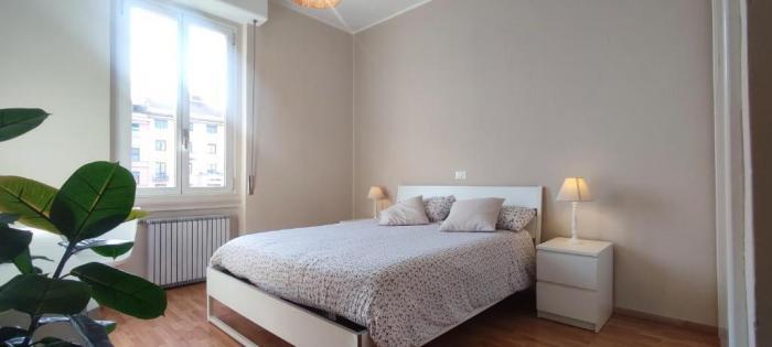 2 Bedroom Gem Near Milano Centrale Fast Wi Fi Kademy House Habitación foto