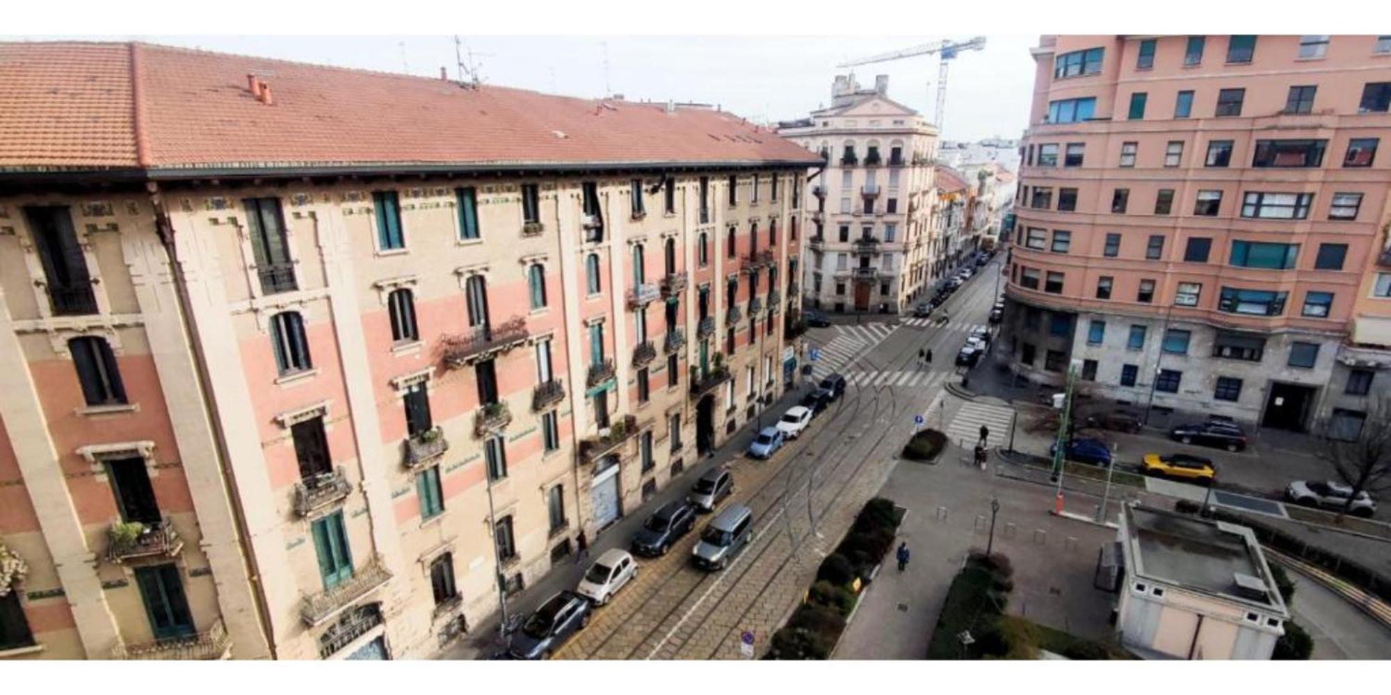 2 Bedroom Gem Near Milano Centrale Fast Wi Fi Kademy House Exterior foto